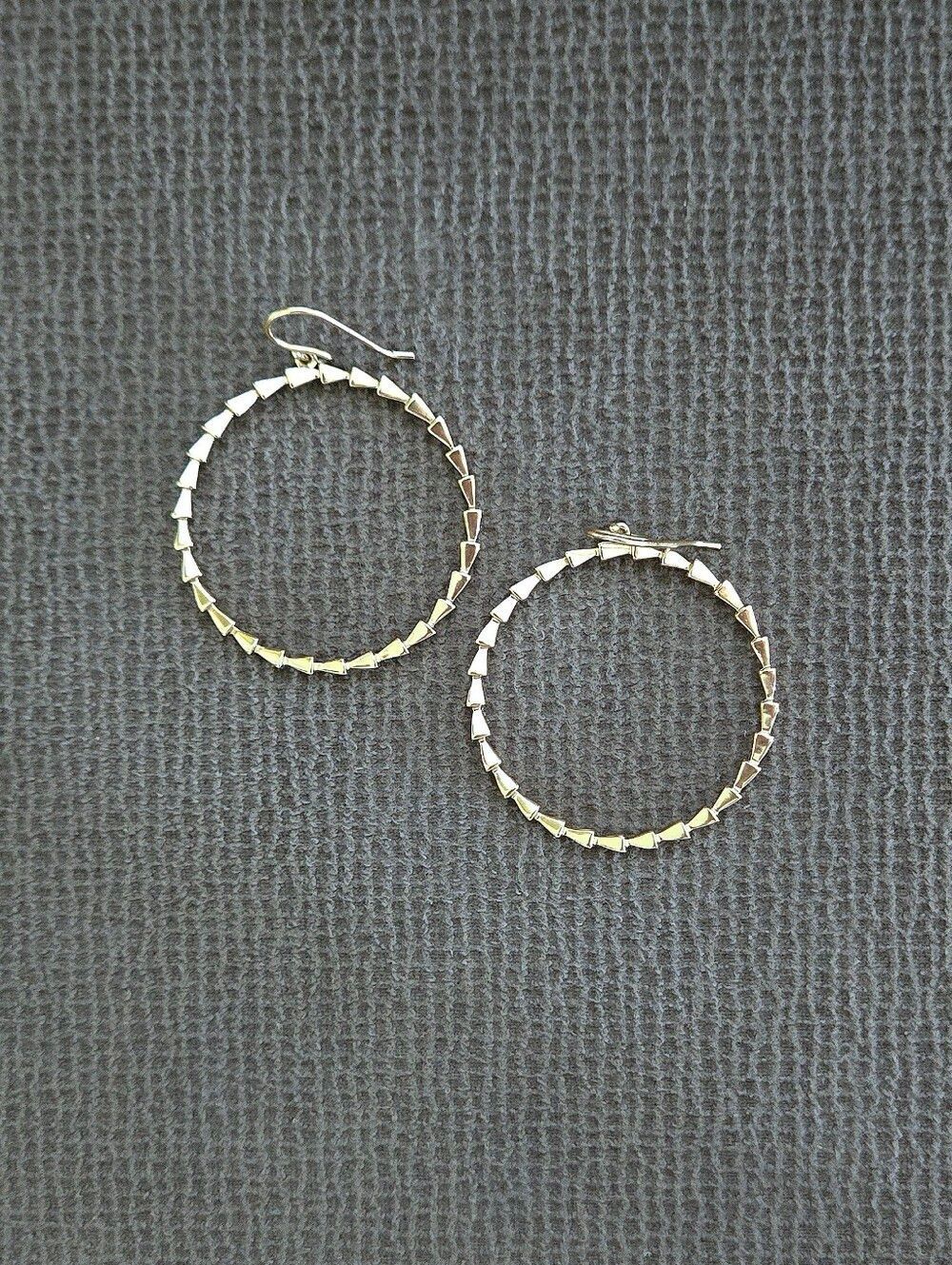Melinda Maria Gold💛 "Eternal Pyramid"🐪 Open Circle Earrings - NWOT